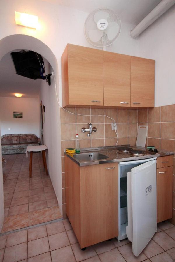 Apartments By The Sea Suha Punta, Rab - 5050 Kampor Zewnętrze zdjęcie