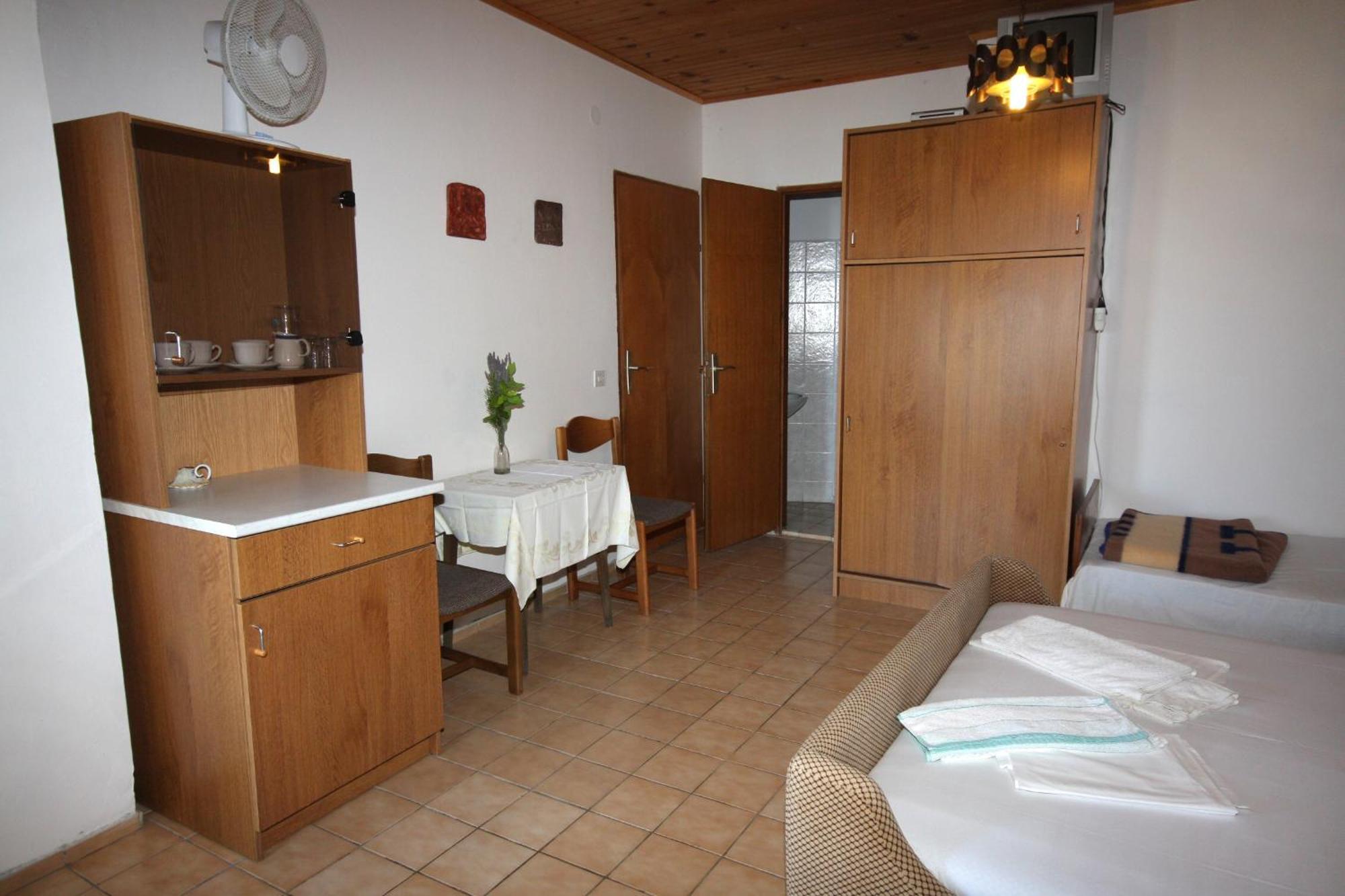 Apartments By The Sea Suha Punta, Rab - 5050 Kampor Pokój zdjęcie
